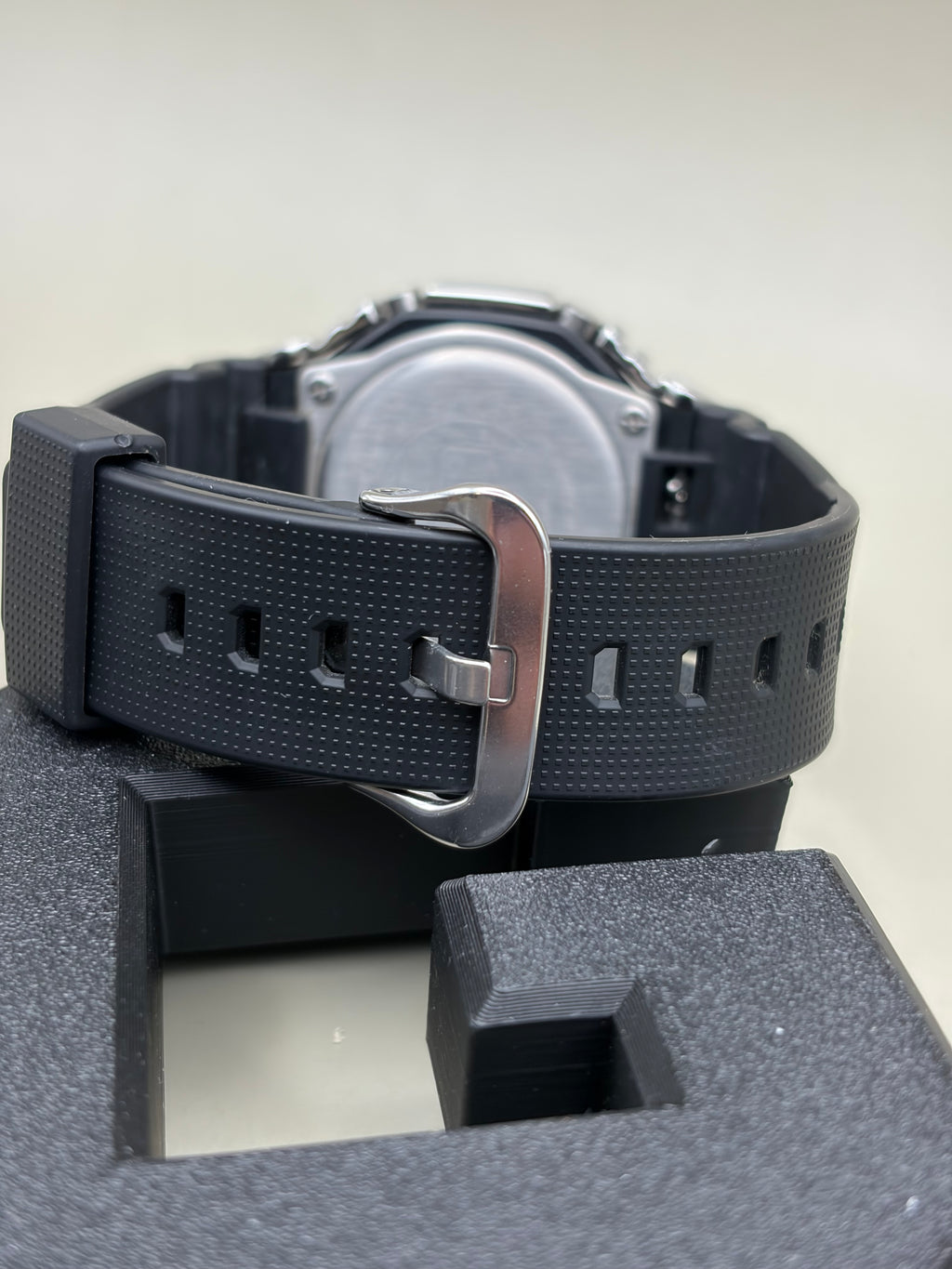 CASIO G-SHOCK GM-2100