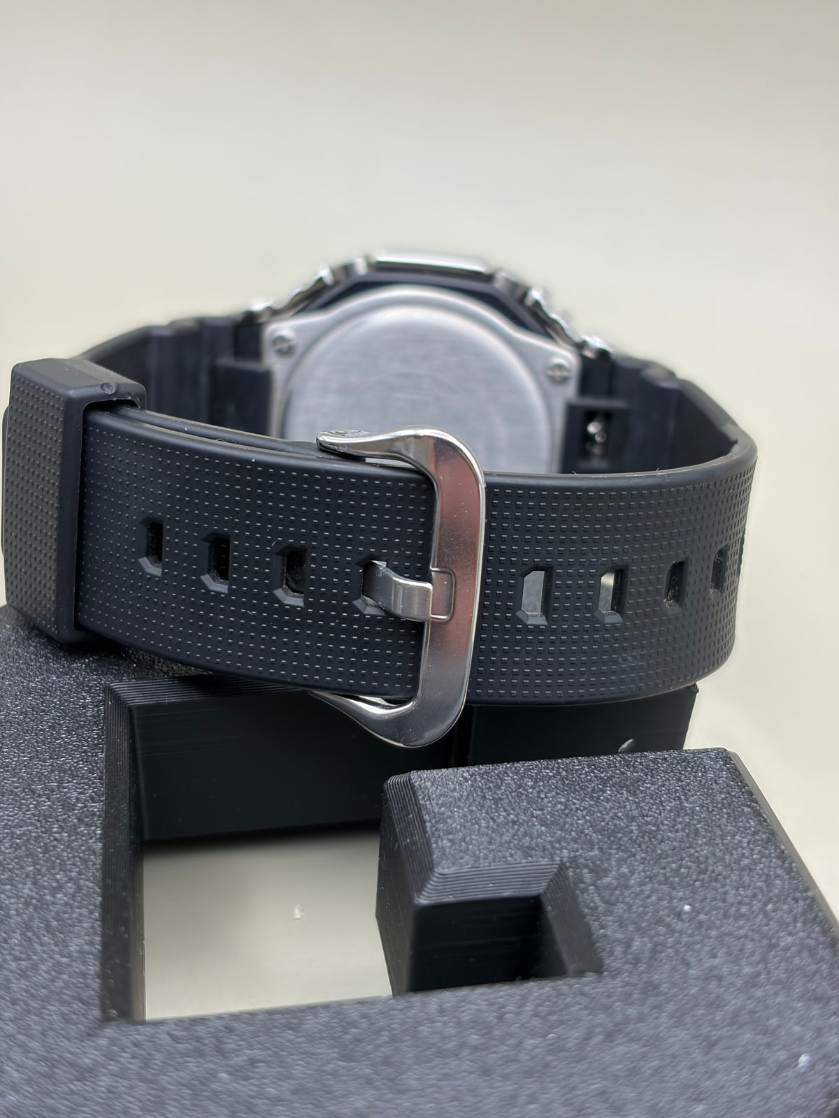 CASIO G-SHOCK GM-2100