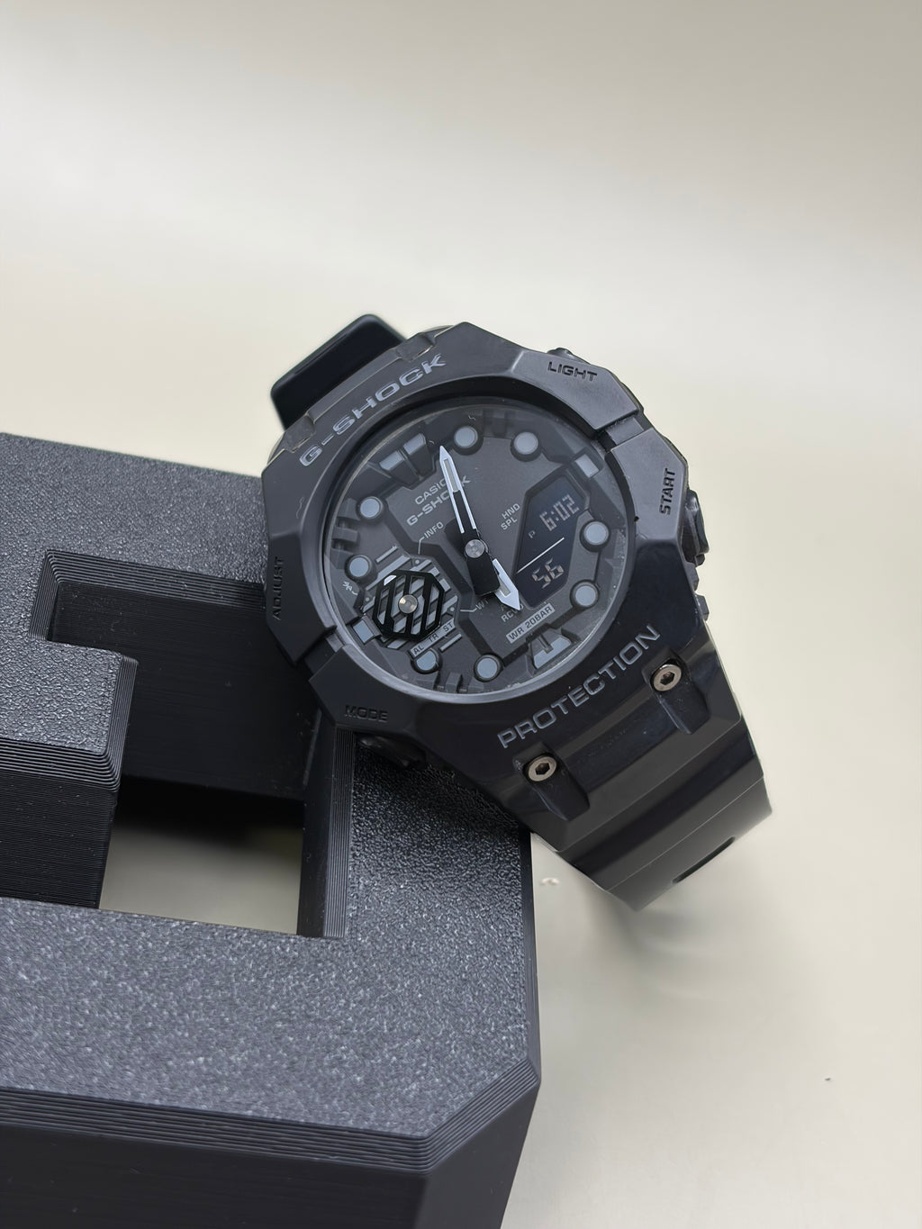 CASIO G-SHOCK GA-B001